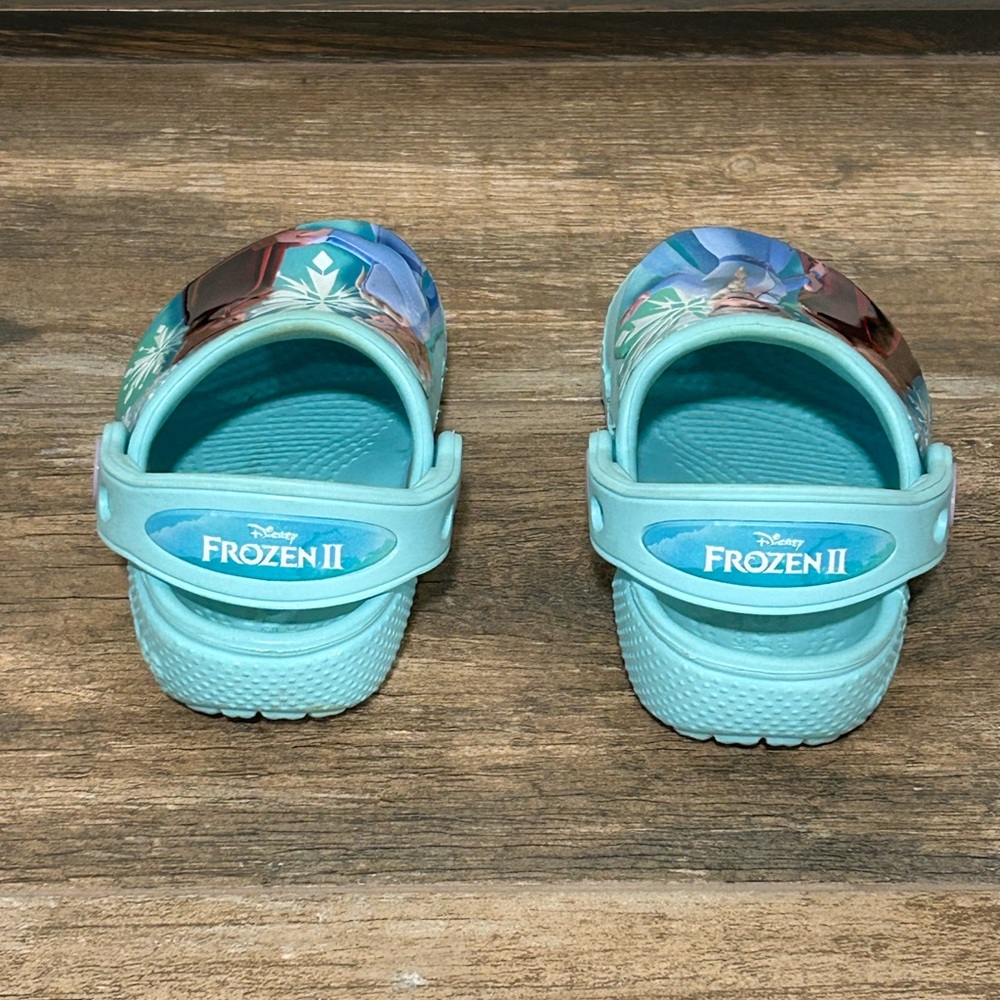 Kids Blue Frozen II Crocs Clogs Sandel Shoes Size C5 Anna Elsa - Picture 4 of 7